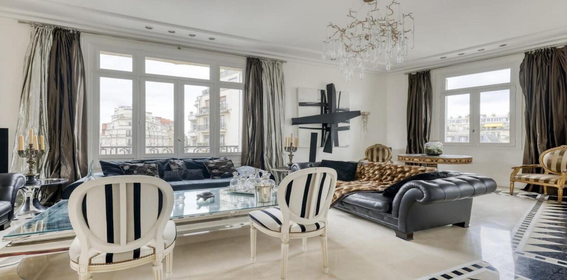 Renovated, Amazing & Huge Flat Of 200 Sqm 16 Appartement *